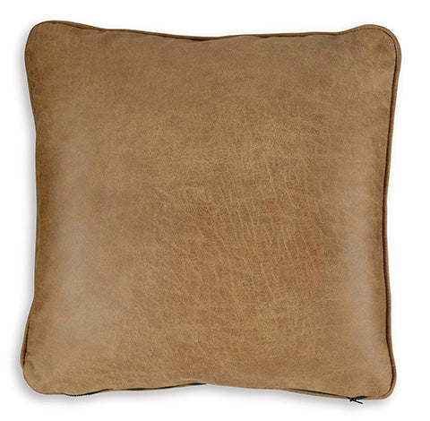 Cortnie Pillow